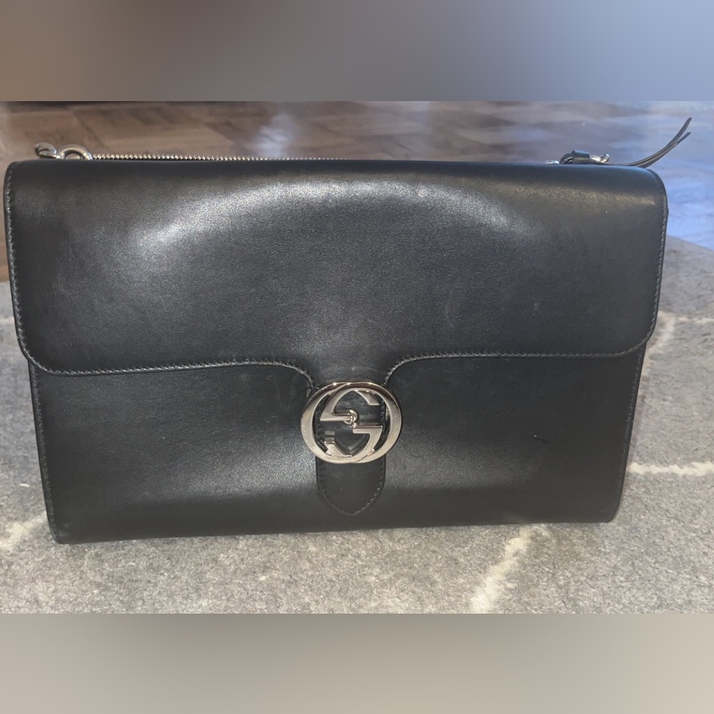 Black Gucci bag- interlocking